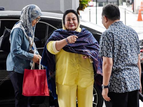 DATIN SERI ROSMAH MANSOR