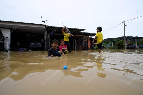 BANJIR KILAT DI HULU LANGAT