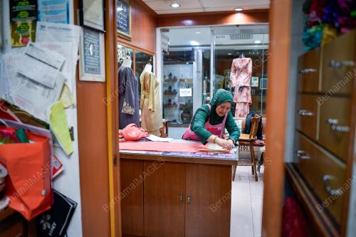 TEMPAHAN JAHIT BAJU RAYA