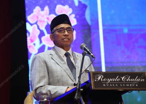 TAN SRI SHAMSUL AZRI ABU BAKAR