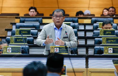 DATUK WILSON UGAK KUMBONG