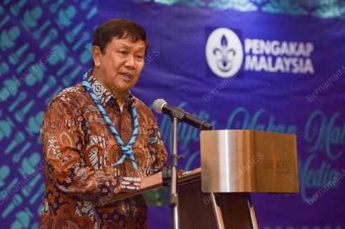 DATUK PROFESOR DR MOHD ZIN BIDIN