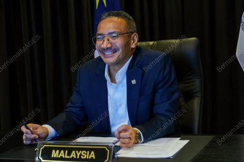DATUK SERI HISHAMMUDDIN TUN HUSSEIN