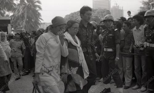 KL54_08012015_MOKHTAR_VERDICT