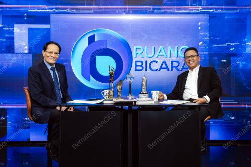DATUK DR ISMAIL PARLAN
