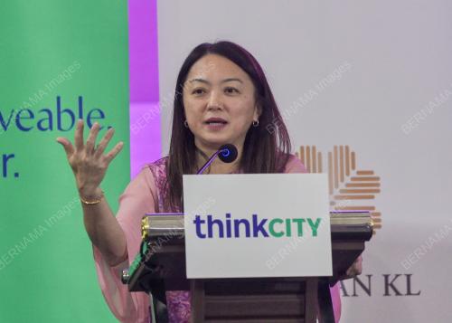 HANNAH YEOH