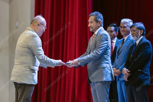 SULTAN MIZAN ZAINAL ABIDIN