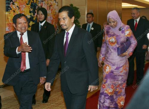 TUANKU MIZAN ZAINAL ABIDIN