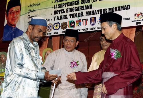 MAHATHIR MOHAMED