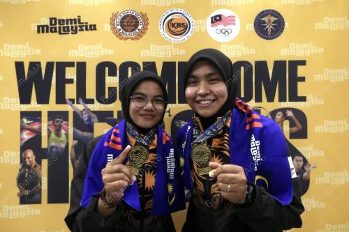 ATLET BOLING PADANG WANITA NEGARA