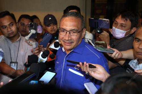 DATUK SERI HISHAMMUDDIN TUN HUSSEIN