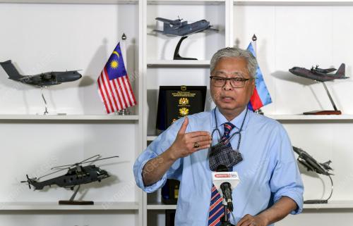 DATUK SERI ISMAIL SABRI YAAKOB