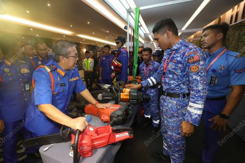 DATUK DR ABD LATIFF AHMAD
