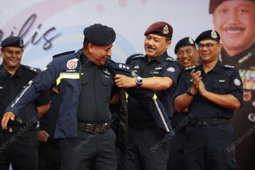 DATUK SERI MOHD YUSRI HASSAN BASRI