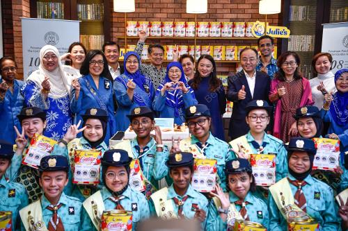 DATUK SERI DR WAN AZIZAH WAN ISMAIL