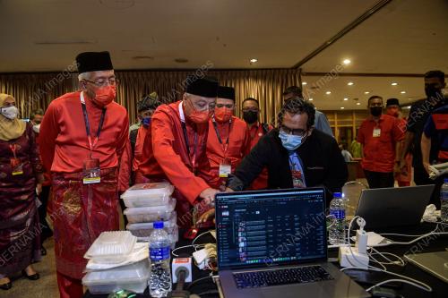 PERHIMPUNAN AGUNG UMNO 2021