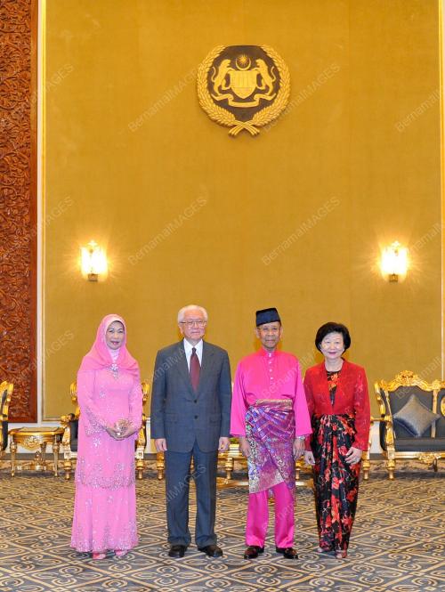 KL54_18092013_AGONG