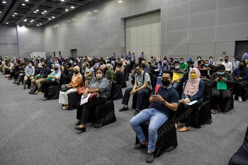 KARNIVAL KERJAYA JAMIN KERJA 2022