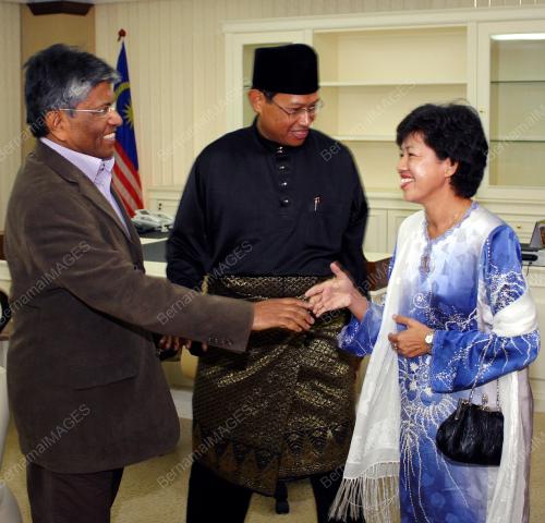 ZAINUDDIN MAIDIN