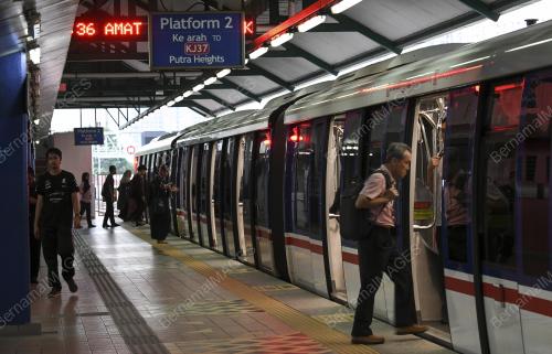 KL54_19042018_LRT