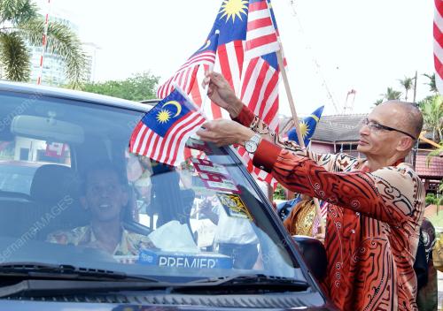 KL54_19072012_KIBAR_JALUR_GEMILANG