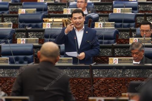 RAFIZI RAMLI