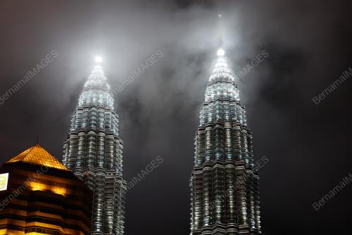 TINAJUAN TAHUN BARU CINA 2023