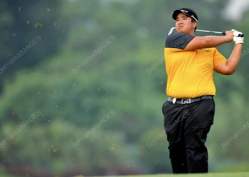 KL54_22032013_GOLF