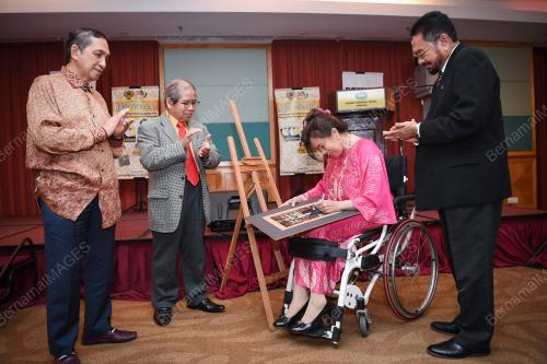 SENATOR DATUK RAS ADIBA RADZI