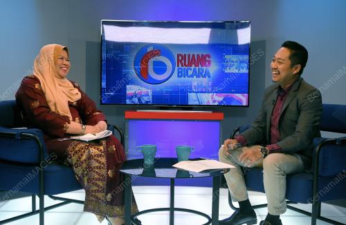 KL54_23052018_WANITA