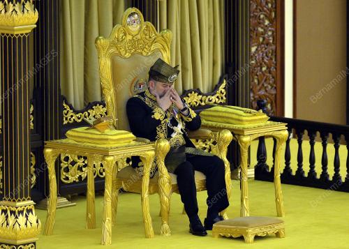 KL54_24042017_AGONG