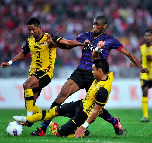 KL54_24072012_MALAYSIA_ARSENAL1