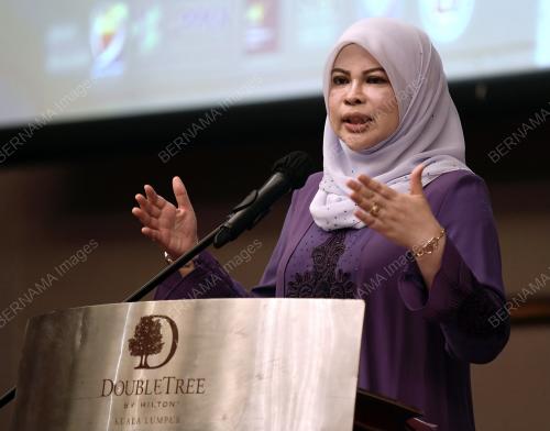 DATUK SERI RINA MOHD HARUN