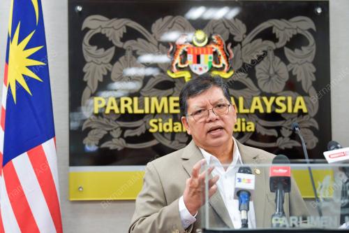 TAN SRI JOHARI ABDUL