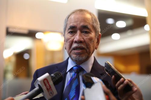 TAN SRI DR WAN JUNAIDI TUANKU JAAFAR