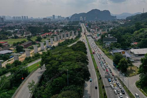 ALIRAN TRAFIK LPT SEMPENA PERAYAAN AIDILFITRI 2025