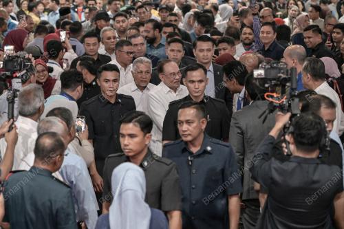 DATUK SERI ANWAR IBRAHIM