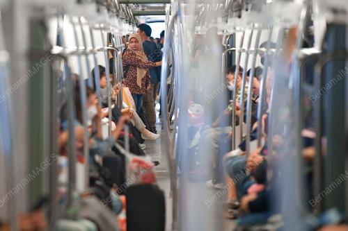 RAPID RAIL CATAT LEBIH SEJUTA PENUMPANG