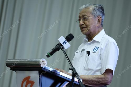 TUN DR MAHATHIR MOHAMAD