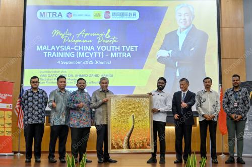DATUK SERI DR AHMAD ZAHID HAMIDI