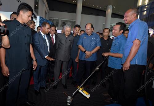 KL55_04102018_PM_BN201810029642