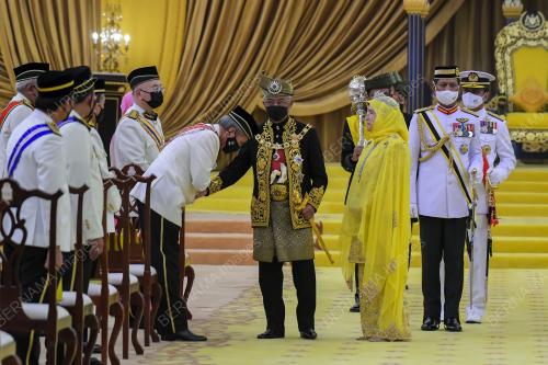 AL SULTAN ABDULLAH RI'AYATUDDIN AL MUSTAFA BILLAH SHAH