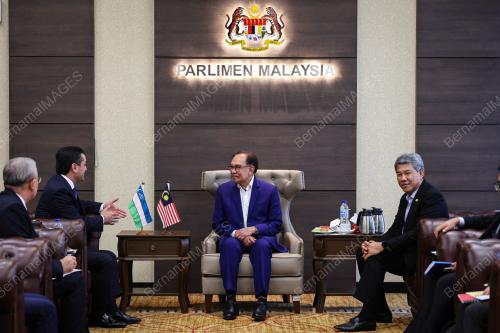 DATUK SERI ANWAR IBRAHIM