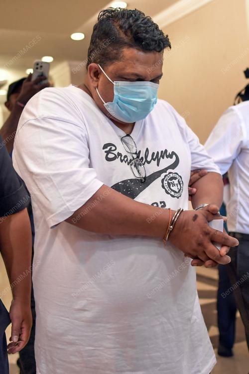 PENGUBAHAN WANG HARAM 5.1 JUTA