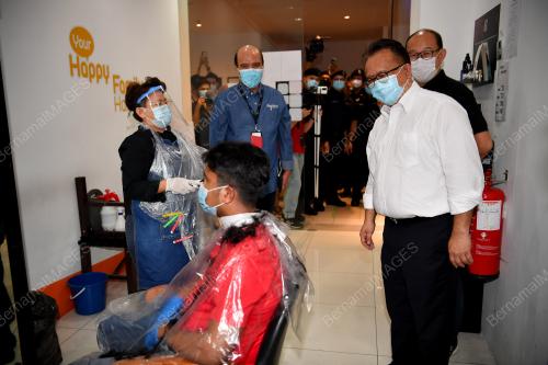 DATUK ALEXANDER NANTA LINGGI