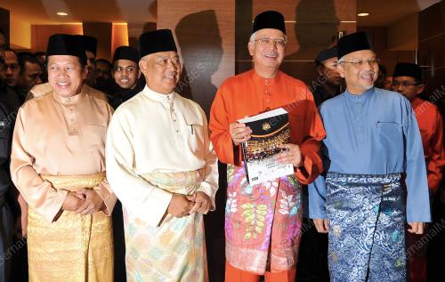 KL55_10102014_BAJET