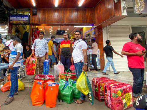 TINJAUAN WARGA ASING JALAN SILANG