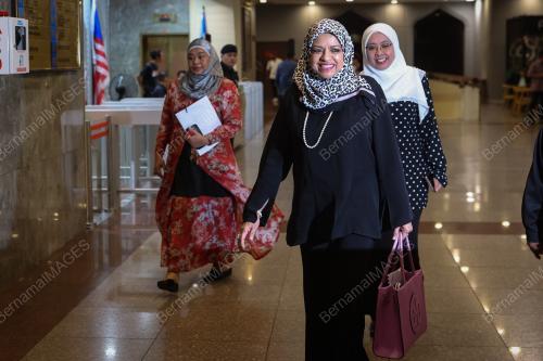 TAN SRI SHAHRIZAT JALIL