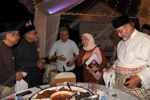 DATUK SERI NANCY SHUKRI