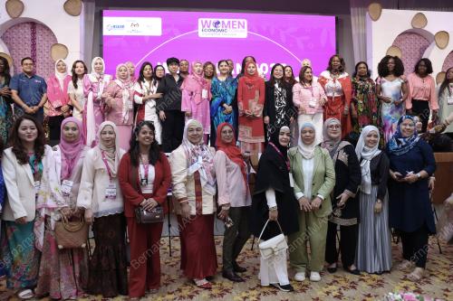 DATUK SERI DR NORAINI AHMAD